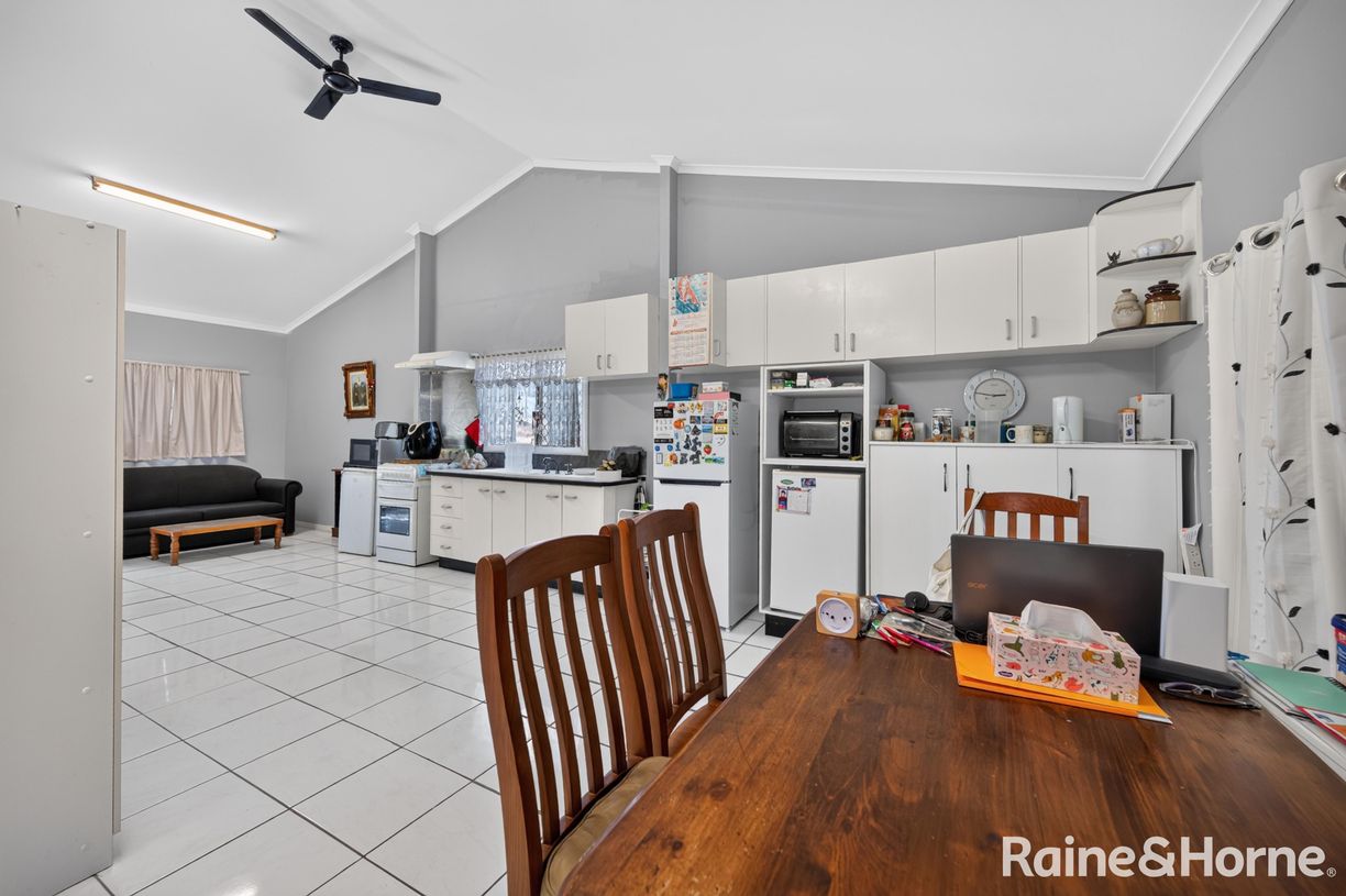 28 Taylor Street — photo 13 of 30