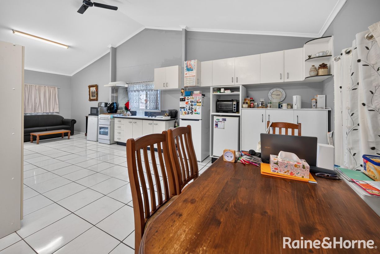 28 Taylor Street — photo 14 of 30