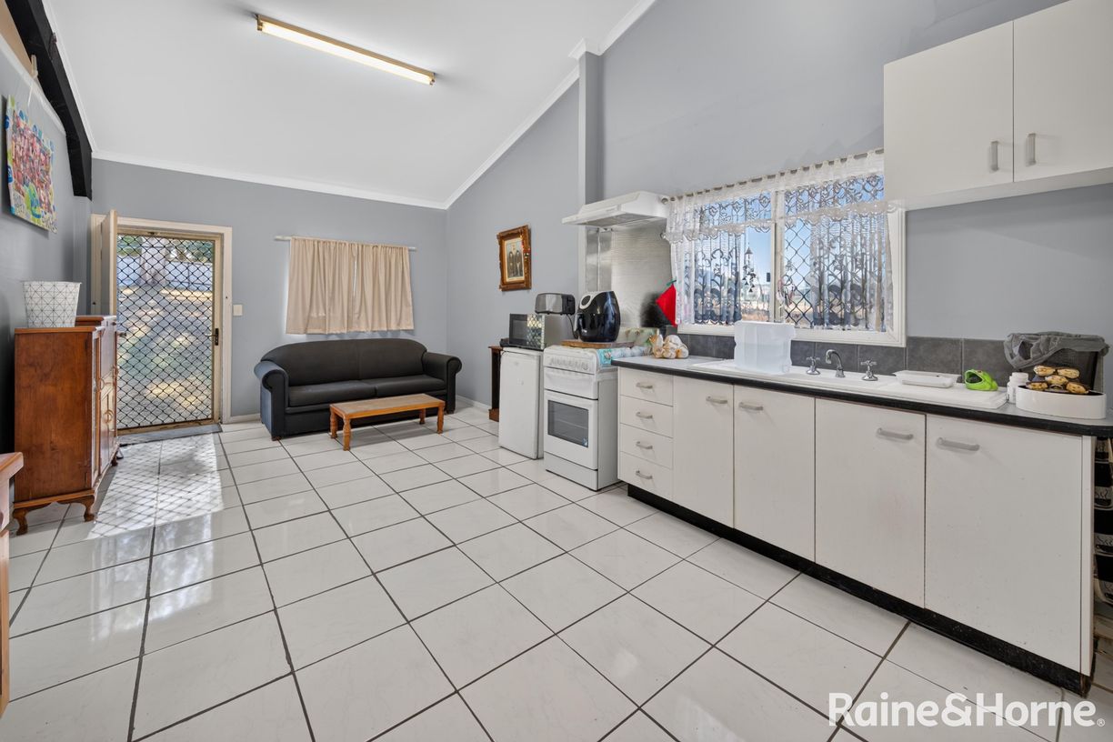 28 Taylor Street — photo from Raine & Horne Warwick