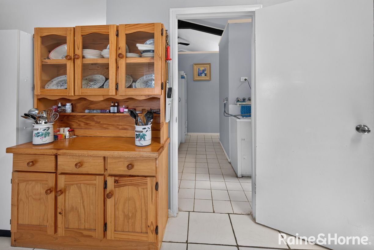 28 Taylor Street — photo 20 of 30