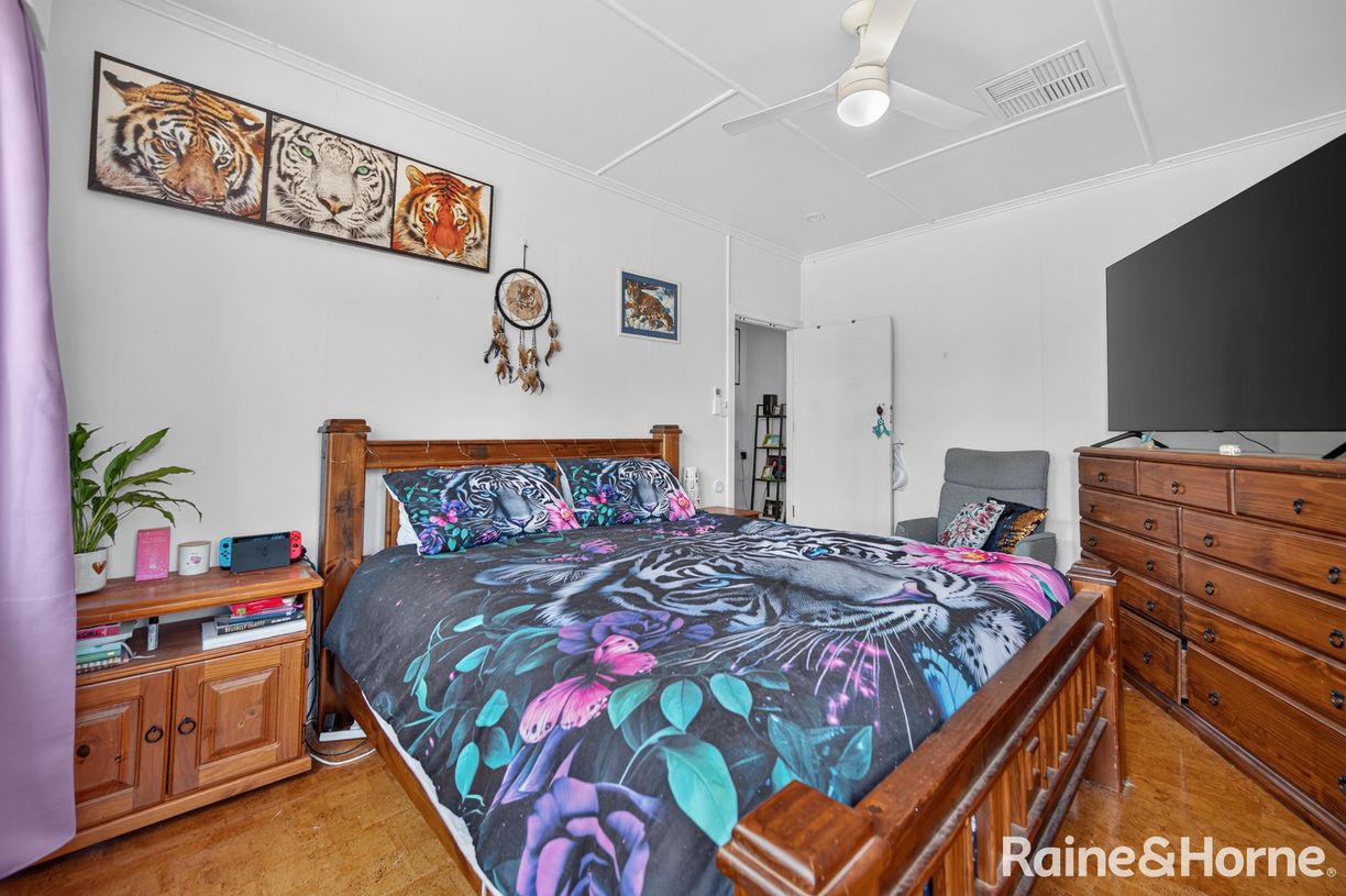 48 Marshall Street — photo 11 of 23