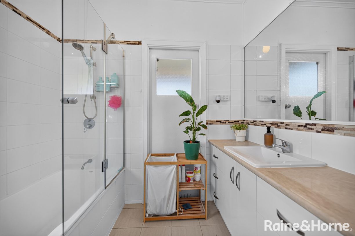 48 Marshall Street — photo 15 of 23