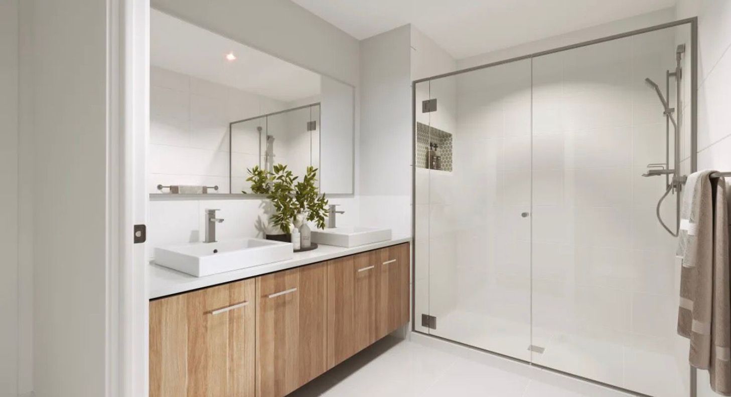 10 Falcon Road — photo 3 of 8