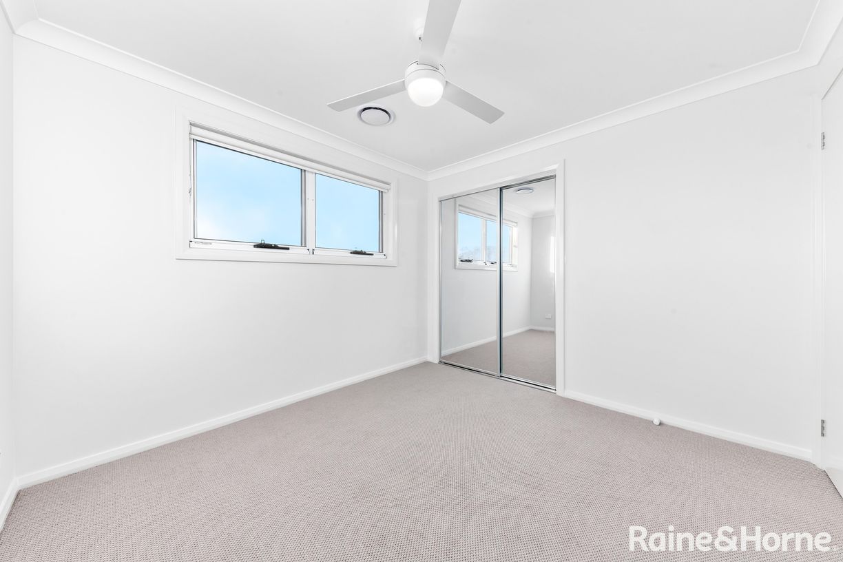 11 Heath Road — photo 18 of 30