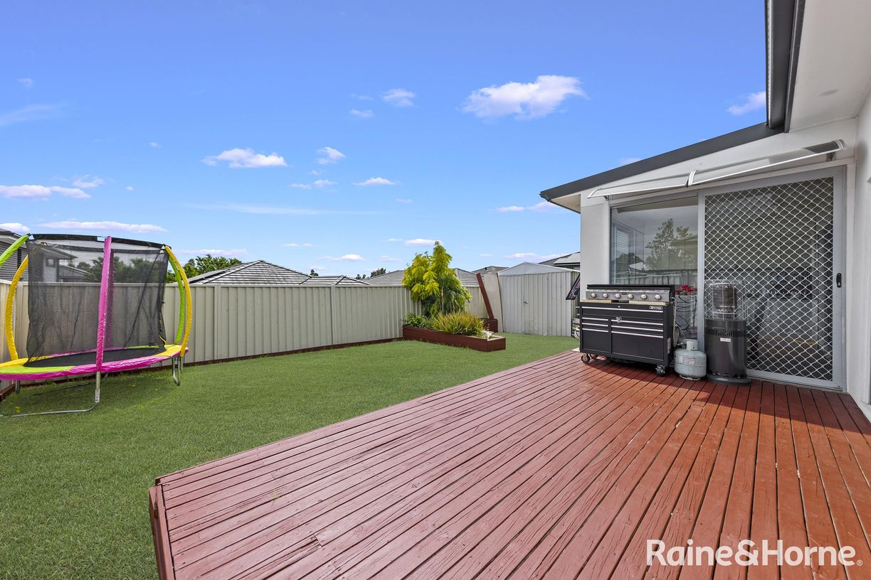 111 Skaife Street — photo 12 of 16