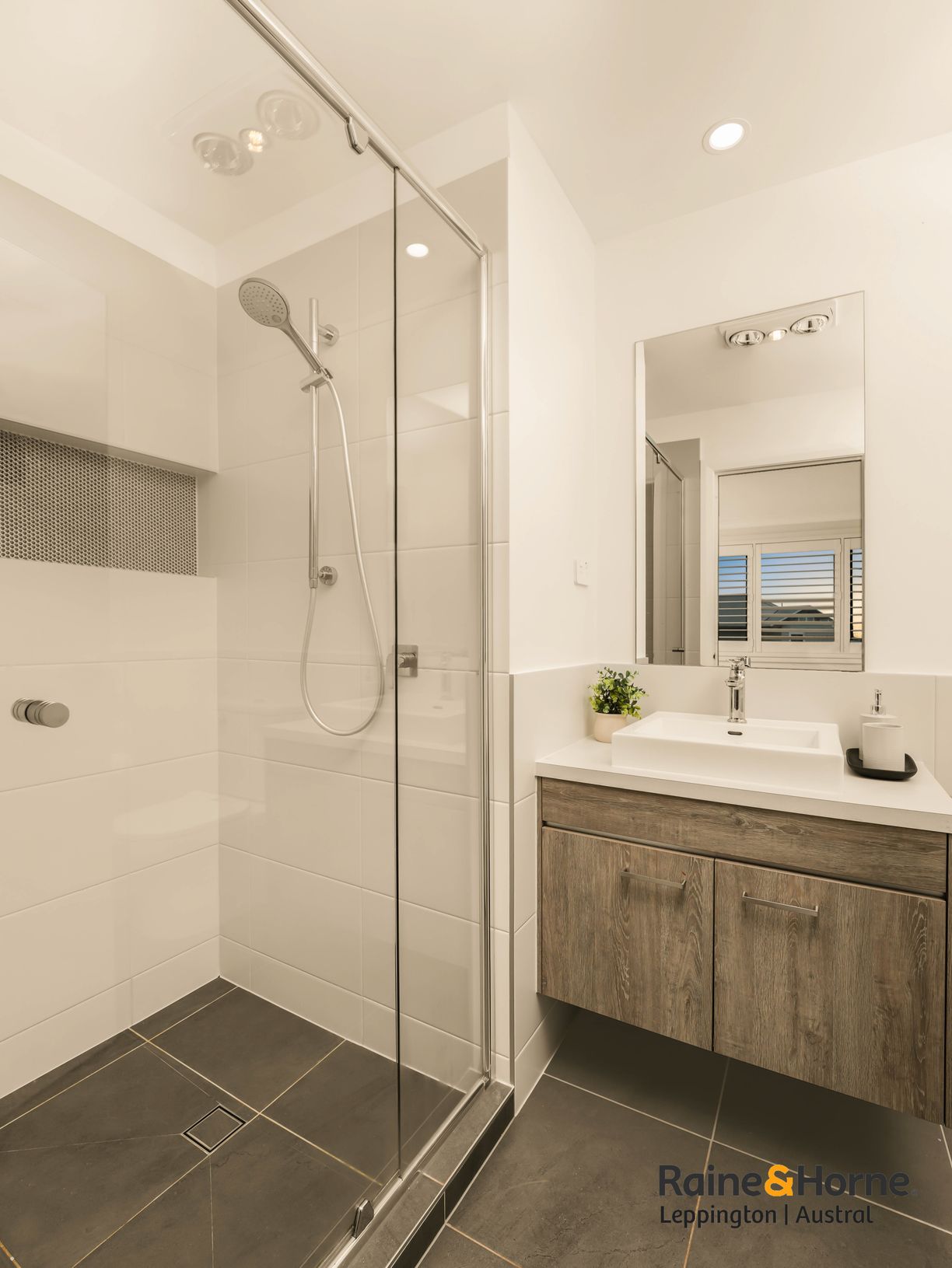32 Robert Ingham Drive — photo 12 of 23