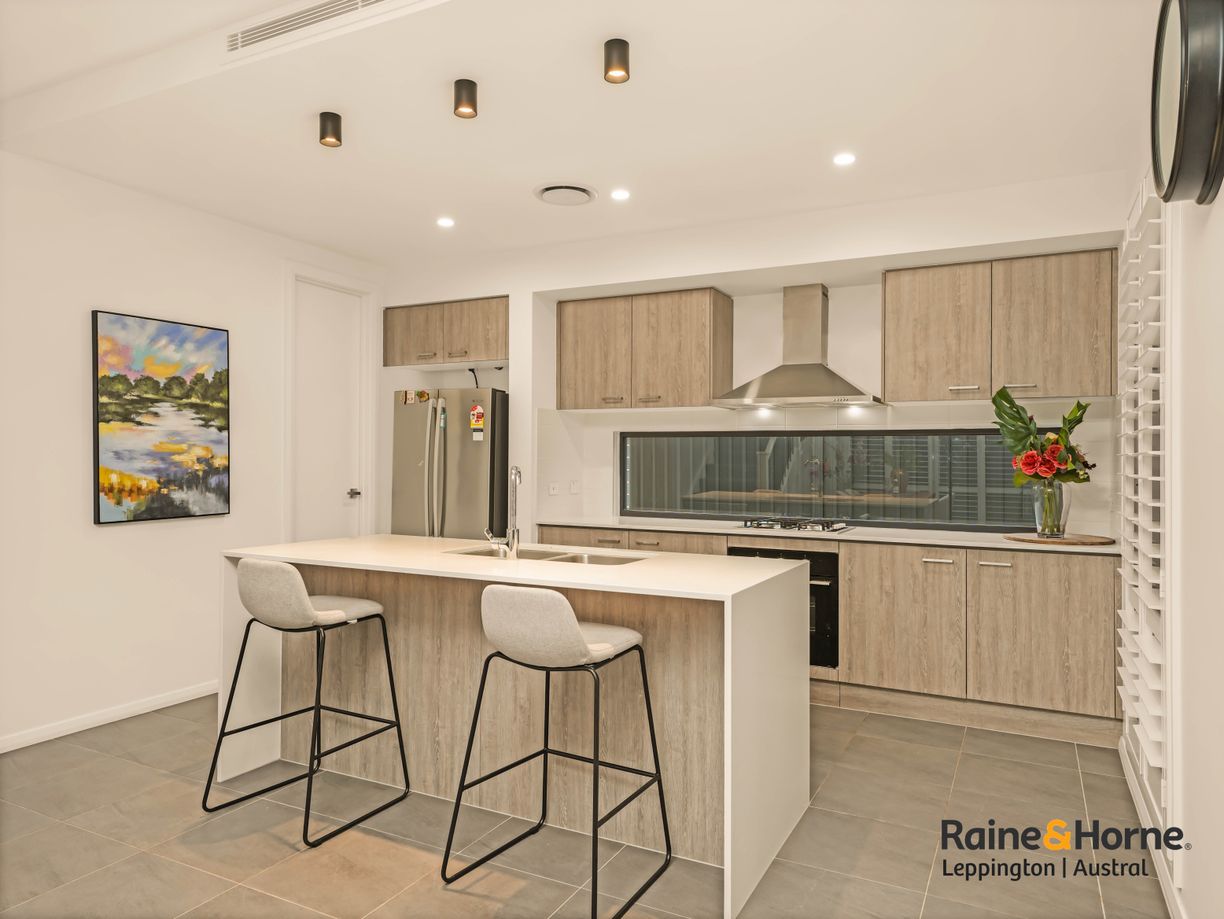 32 Robert Ingham Drive — photo 4 of 23