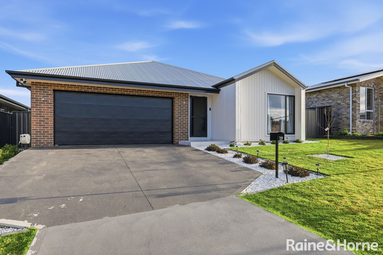 19 Montrose Street — photo from Raine & Horne Leppington/Austral