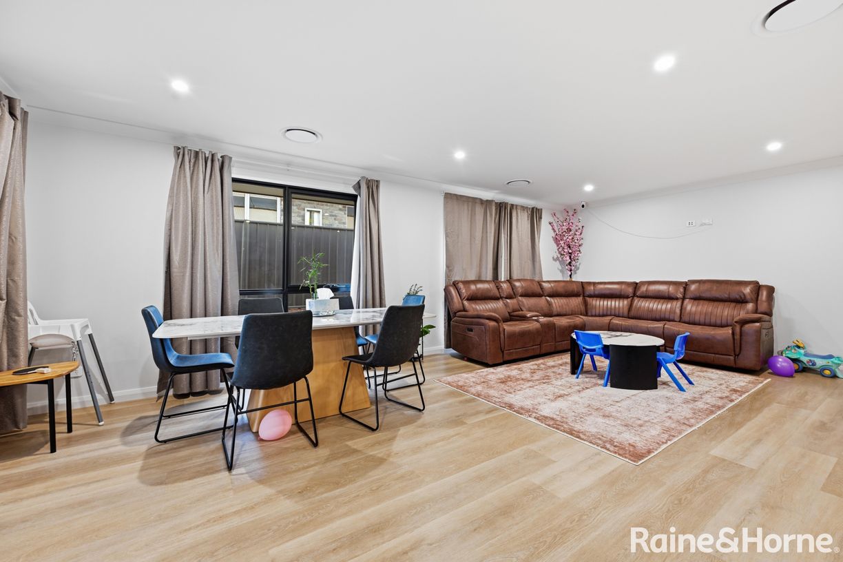 19 Montrose Street — photo 9 of 25