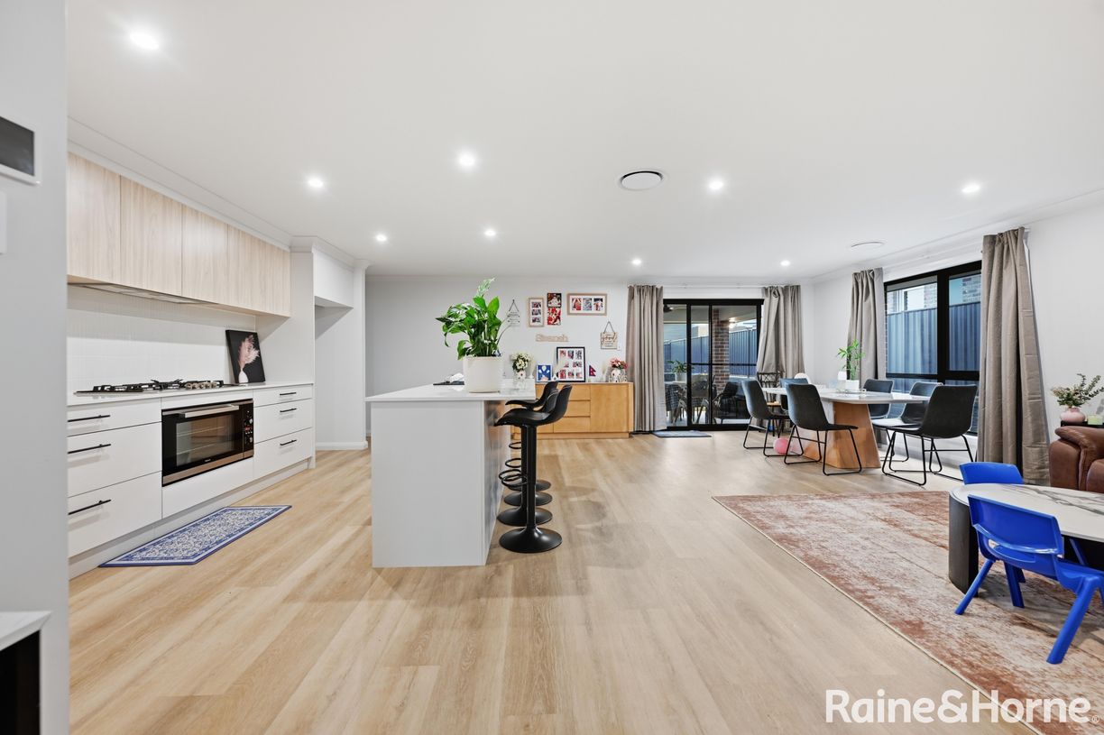 19 Montrose Street — photo 12 of 25