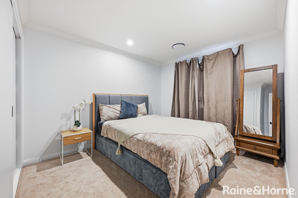 19 Montrose Street — photo 14 of 25