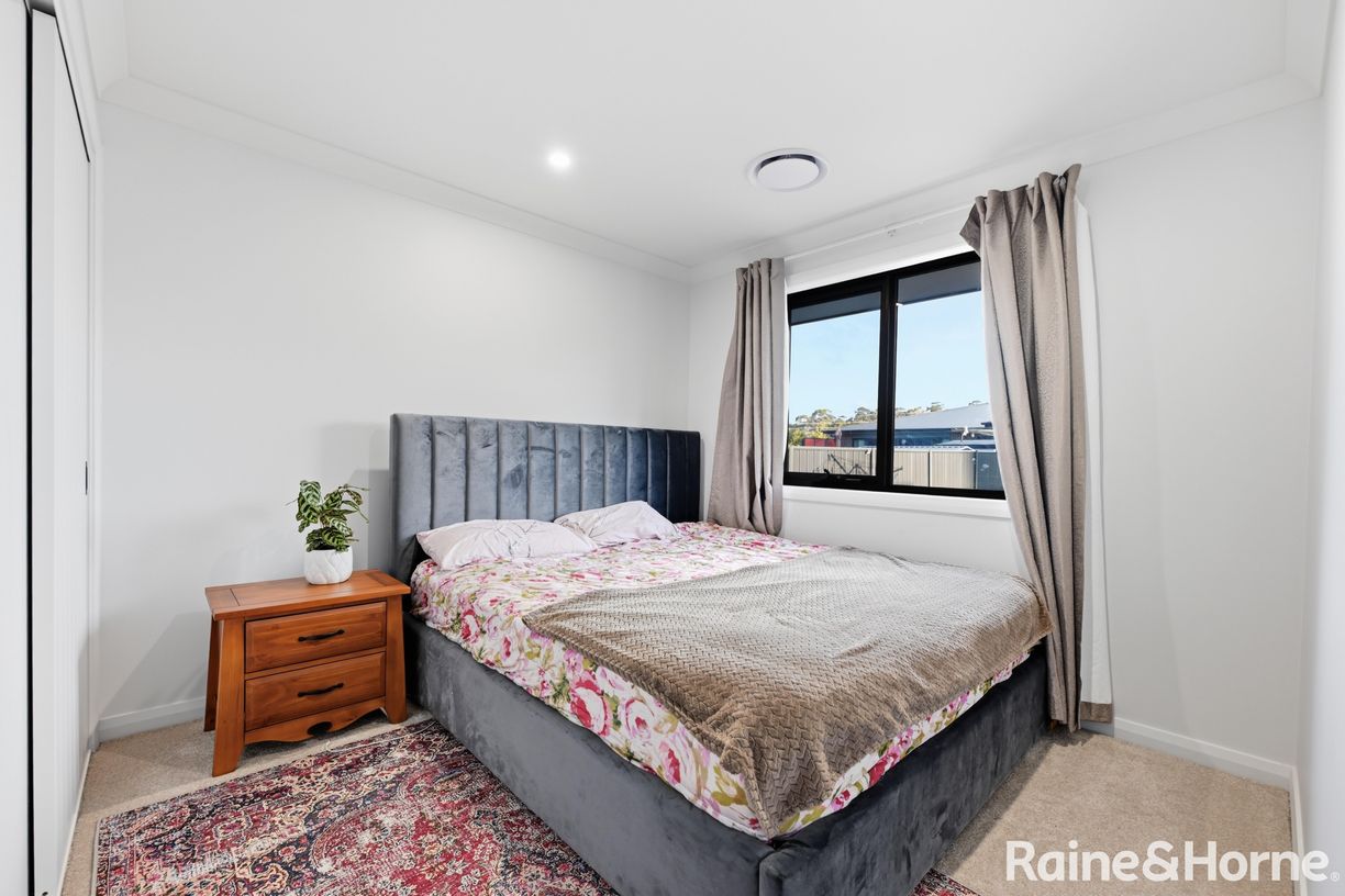 19 Montrose Street — photo 18 of 25