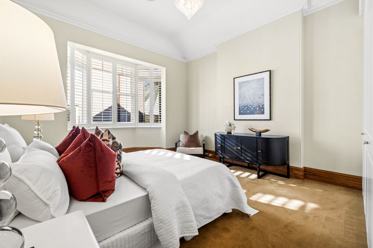 44 Carabella Street — photo 18 of 29