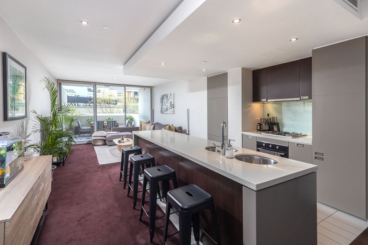 205E/599 Pacific Highway — photo from Raine & Horne Mosman | Neutral Bay