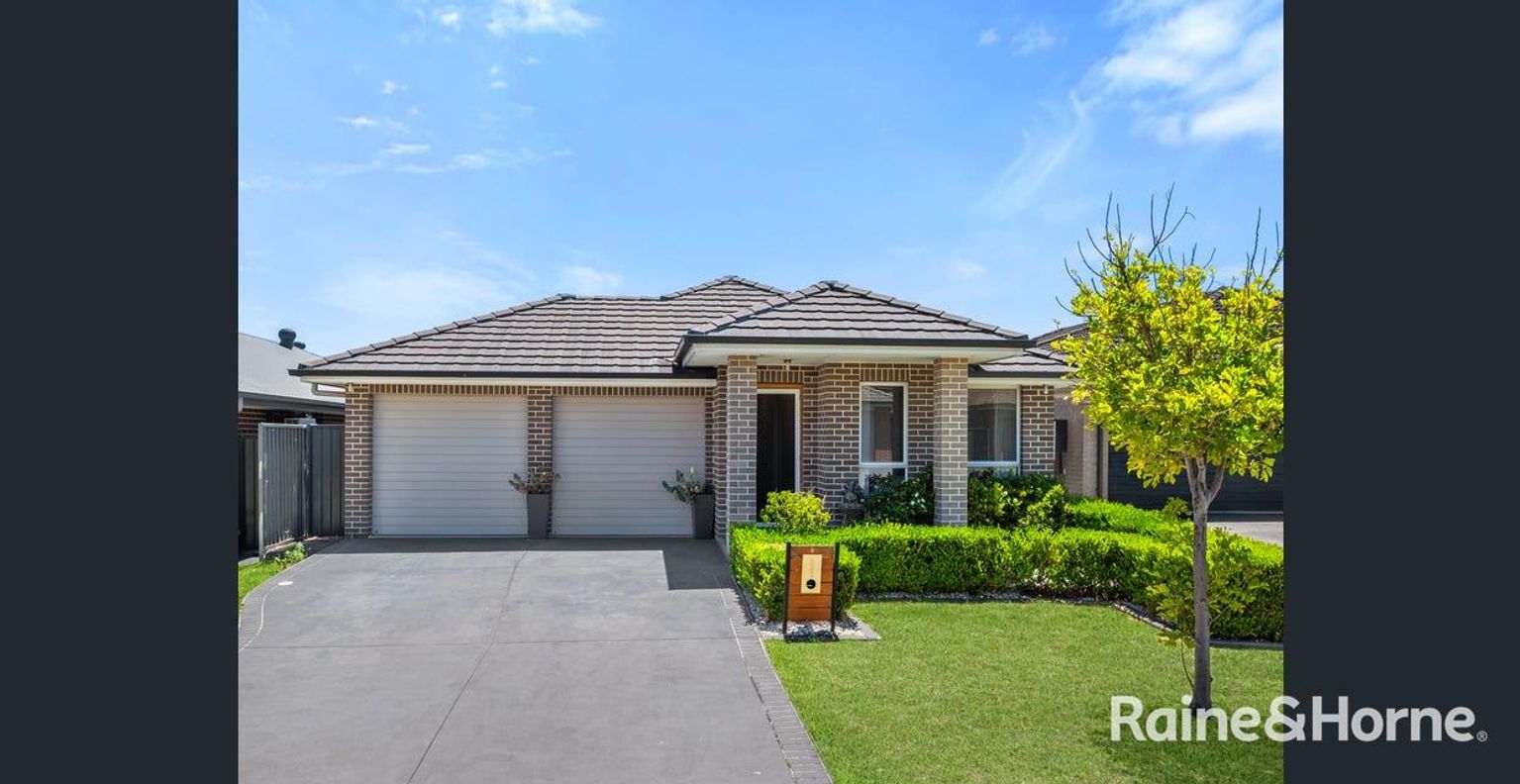 8 Enterprise Street, Gregory Hills NSW 2557