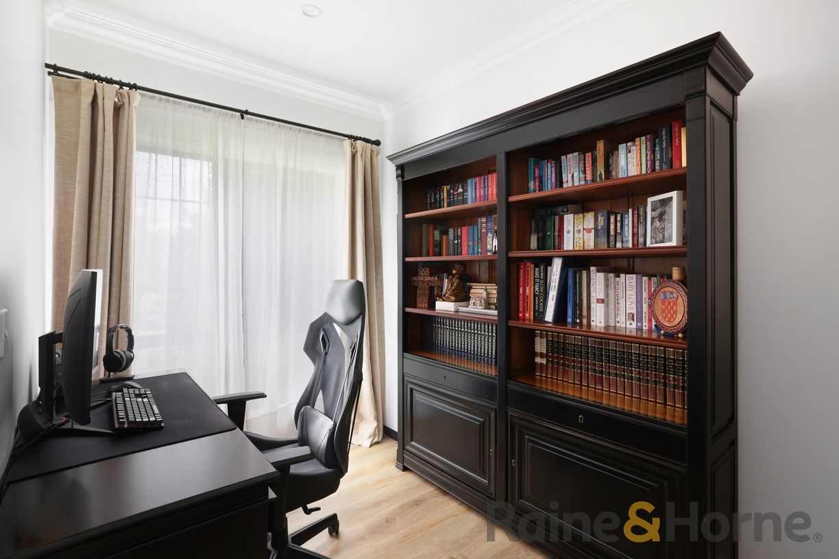29 Peppercorn Avenue — photo 19 of 30