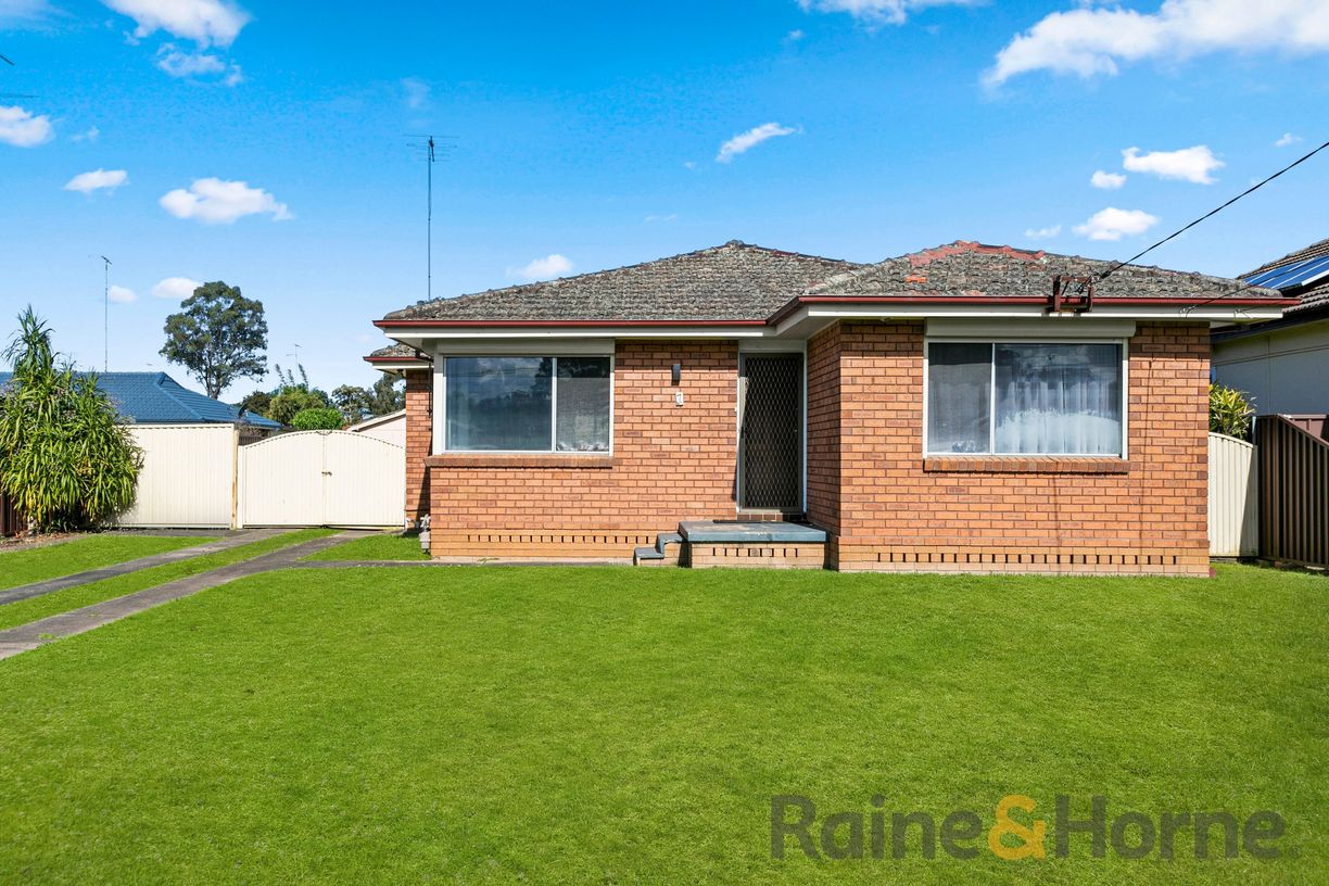 7 Flinders Street — photo from Raine & Horne Gledswood Hills