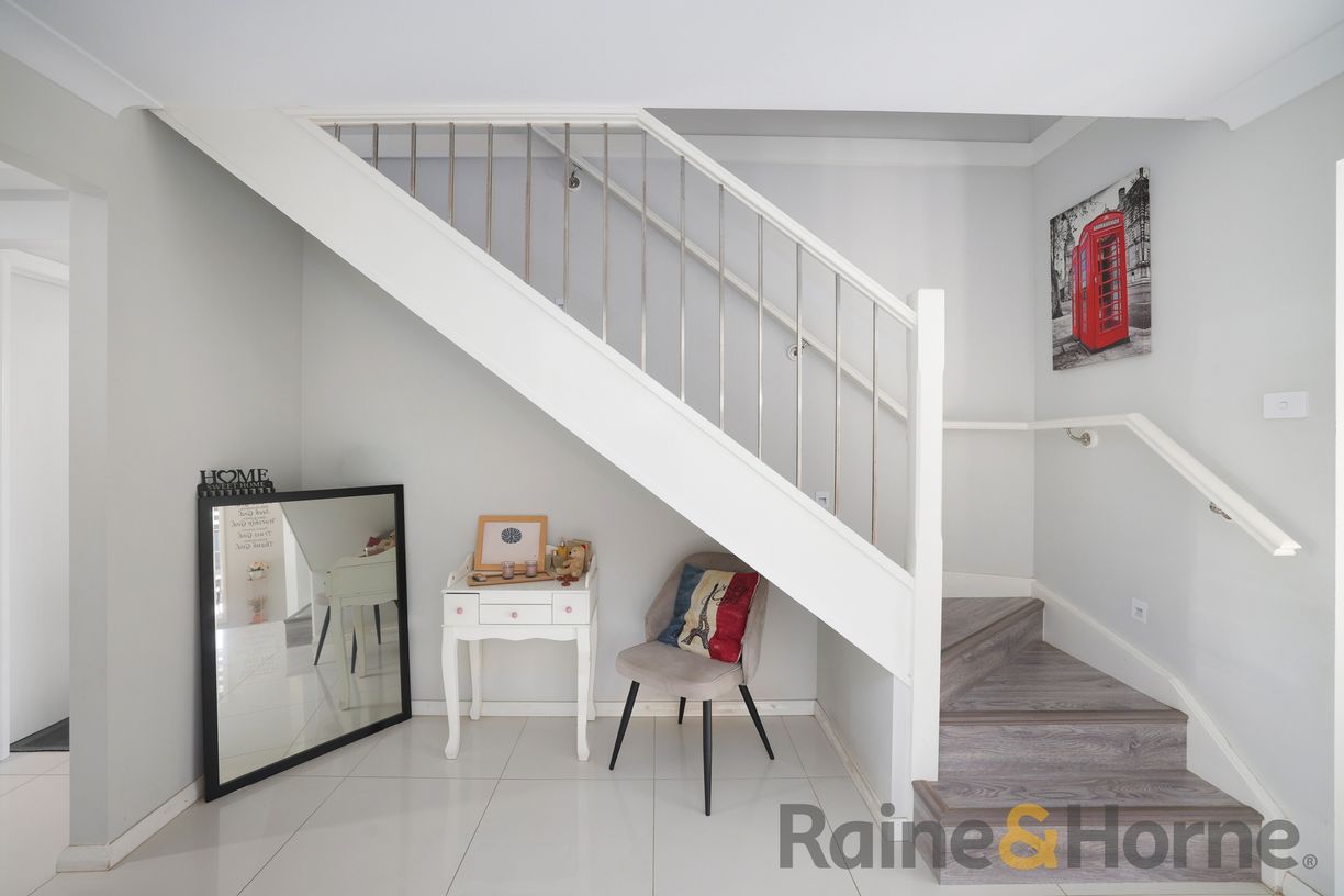 8 Barrett Street — photo 5 of 13