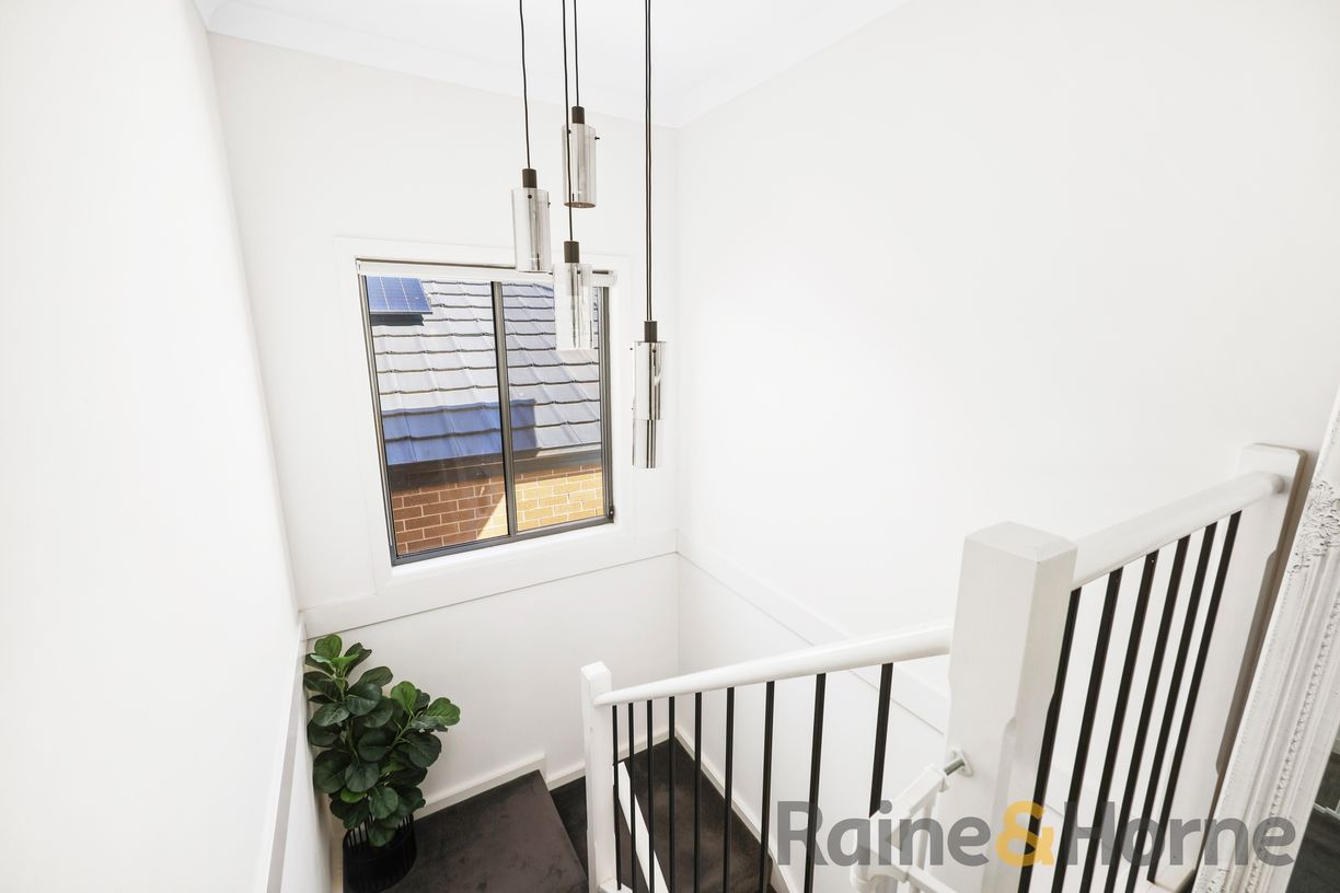 32 Jonica Road — photo 11 of 22