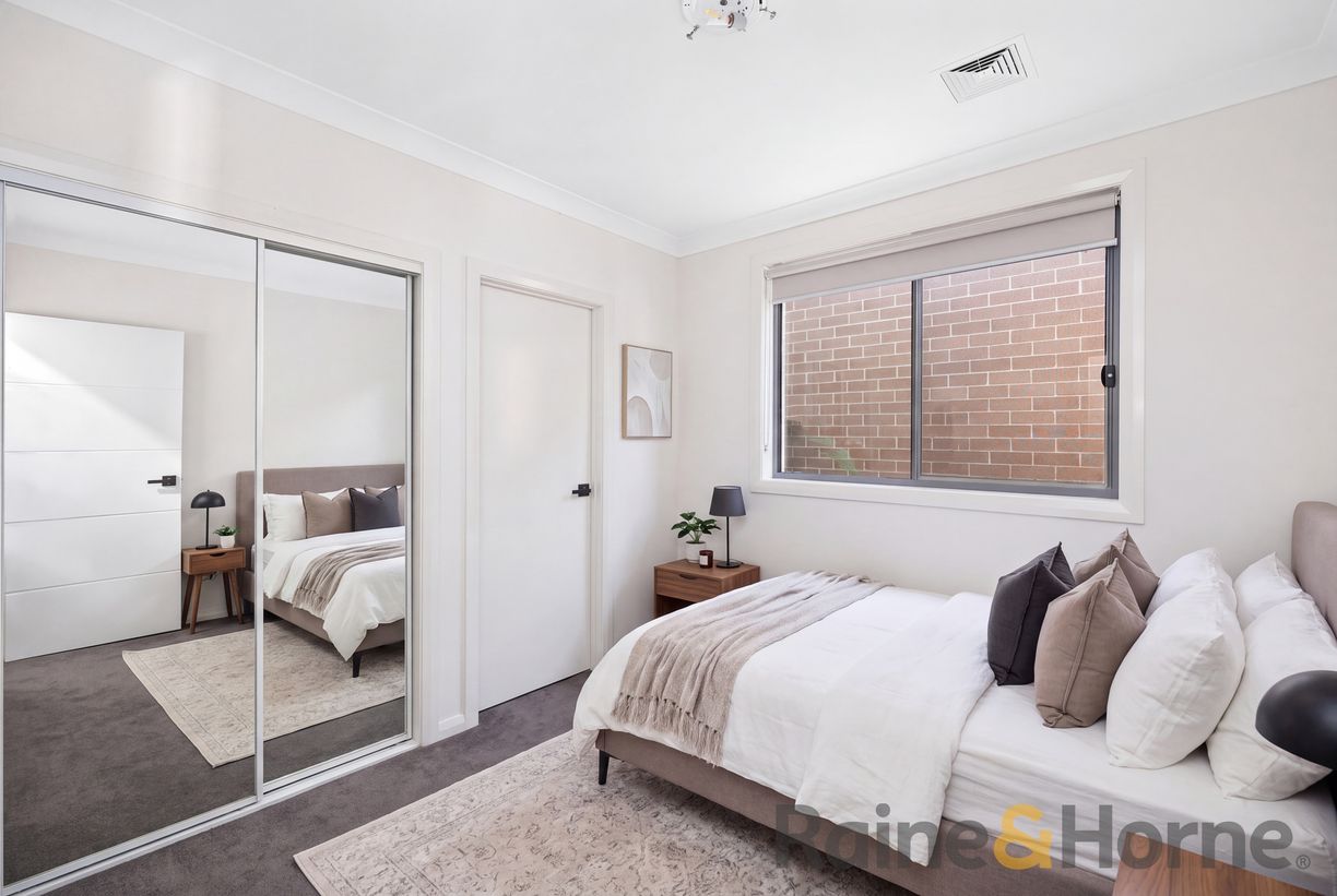 32 Jonica Road — photo 4 of 22