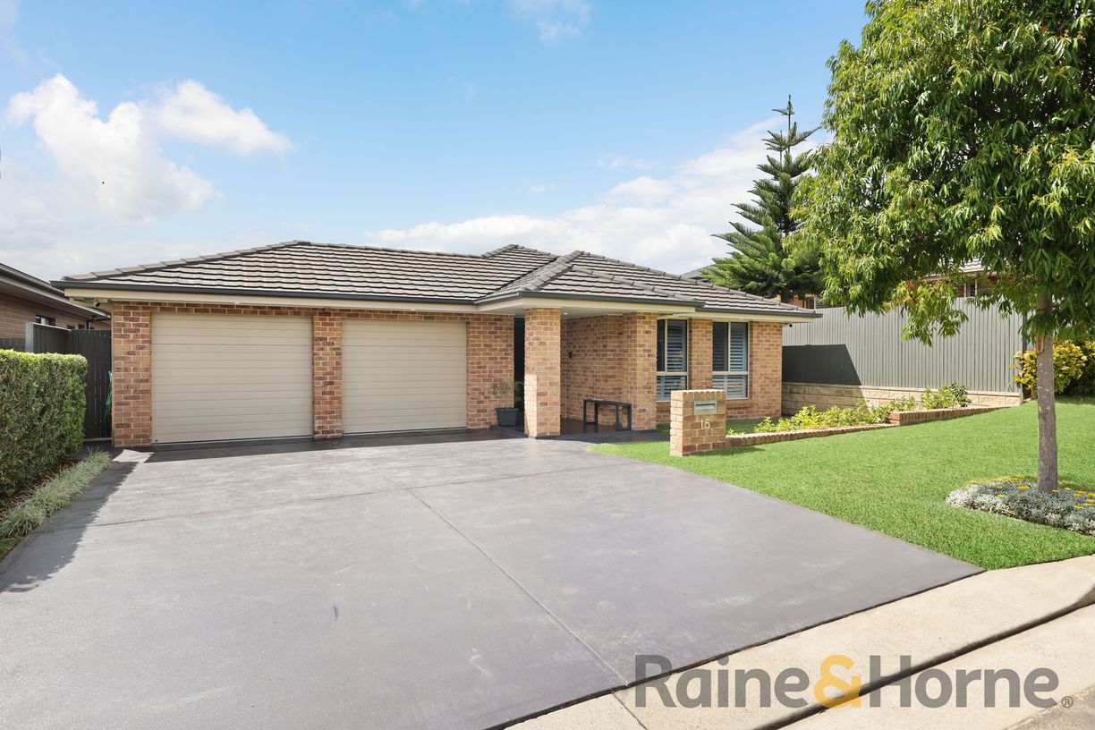 15 Charlie Street — photo from Raine & Horne Gledswood Hills