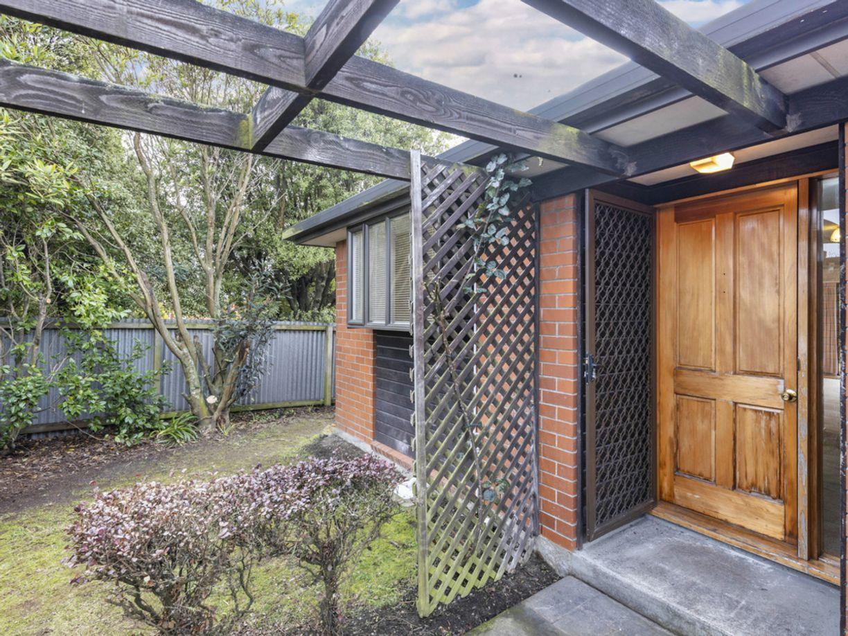 280B Sawyers Arms Road, NZ Raine & Horne Avonhead