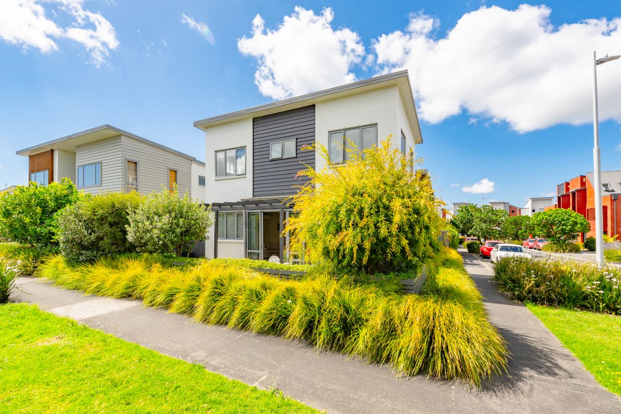Sold for $1,040,000 on Apr 04, 2025 - 7 Meteor Road, Hobsonville ...