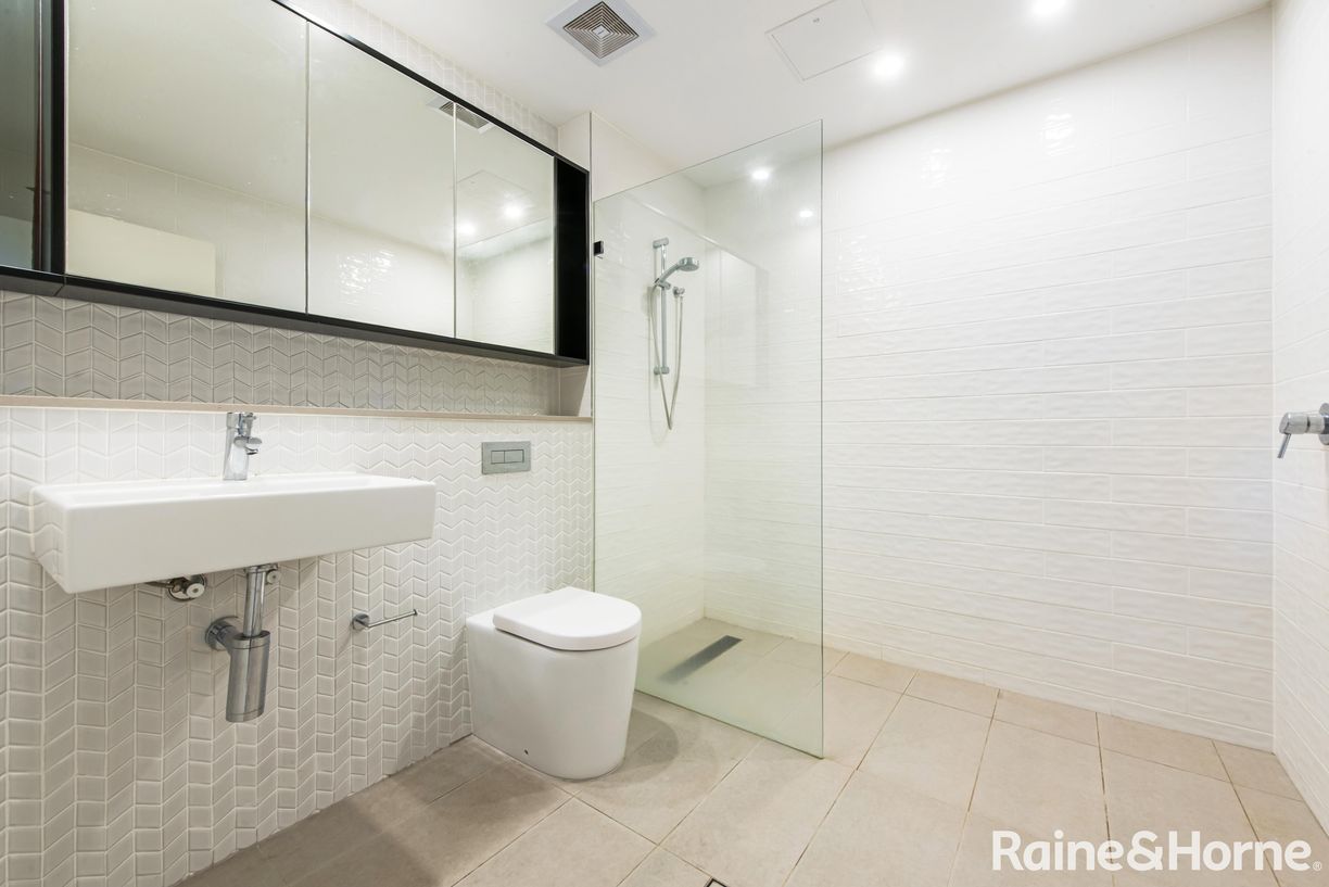 504/14 Hilly Street — photo 4 of 5
