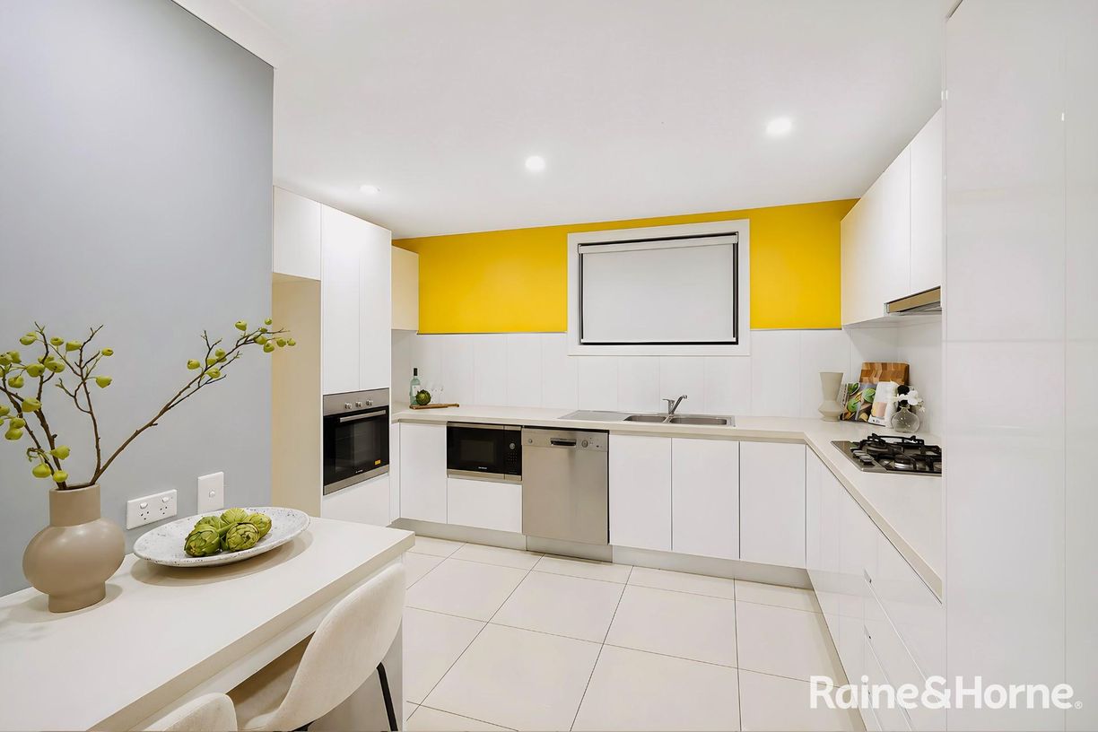 4/403 Mowbray Road W — photo 5 of 15