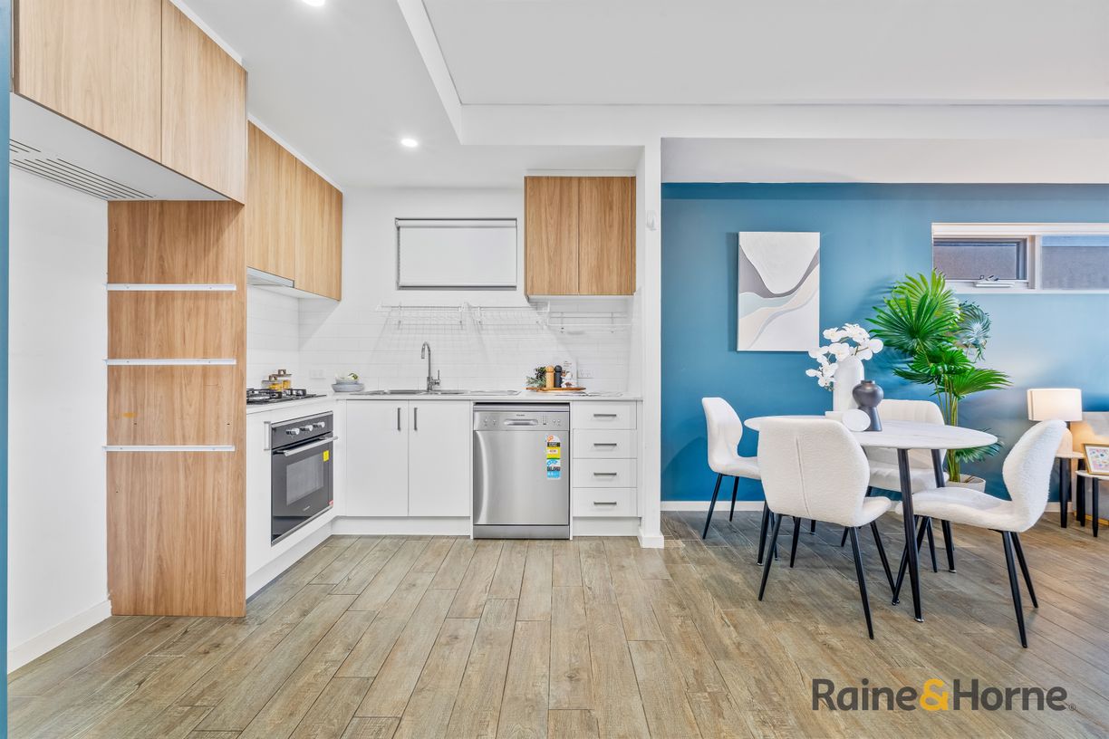 403/31 Smallwood Ave — photo 4 of 13