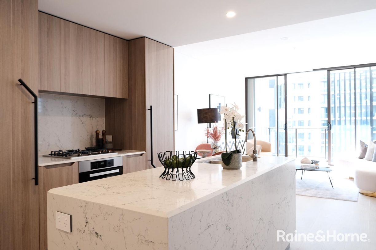 A902/82 Waterloo Road — photo 5 of 16