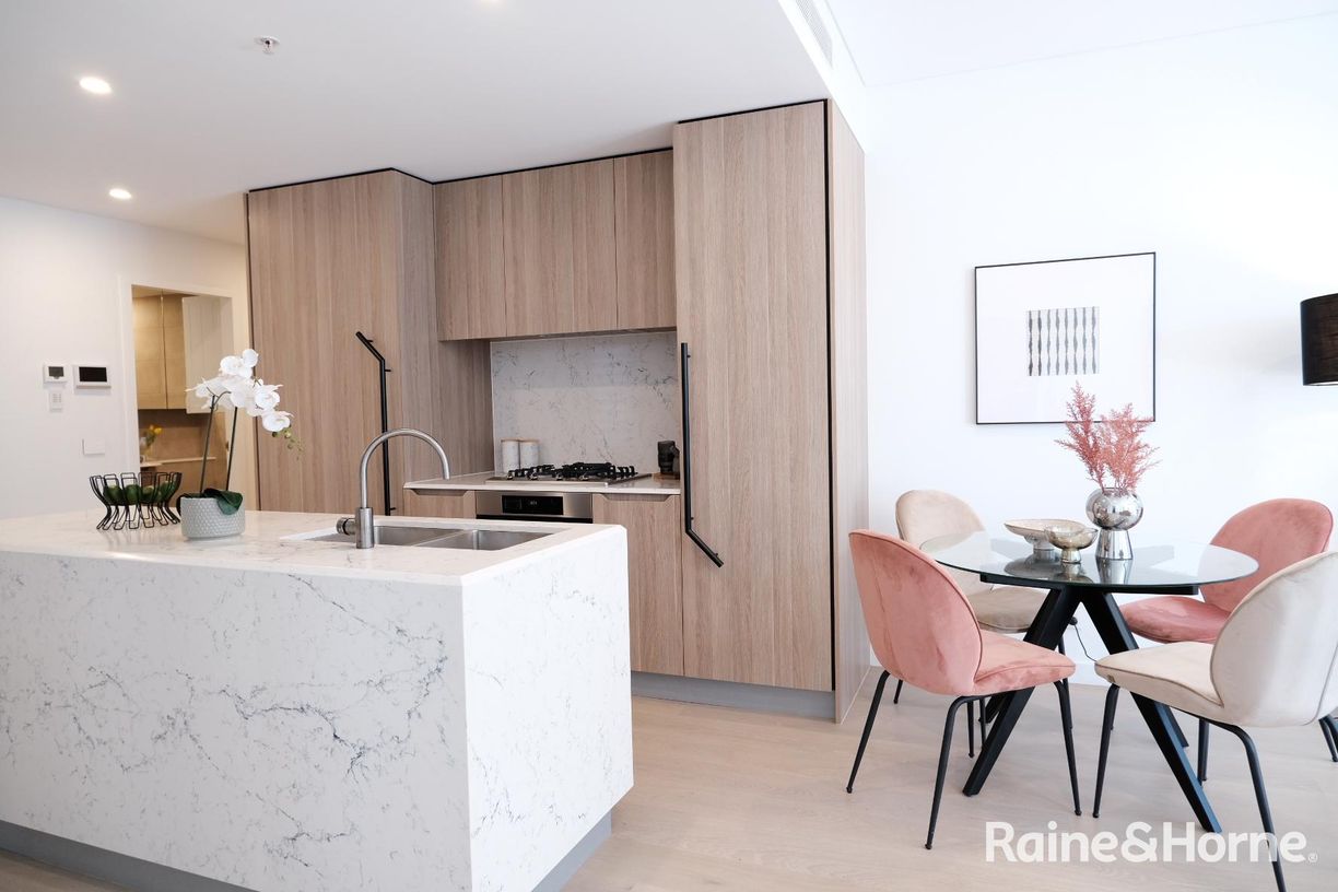 A902/82 Waterloo Road — photo 6 of 16