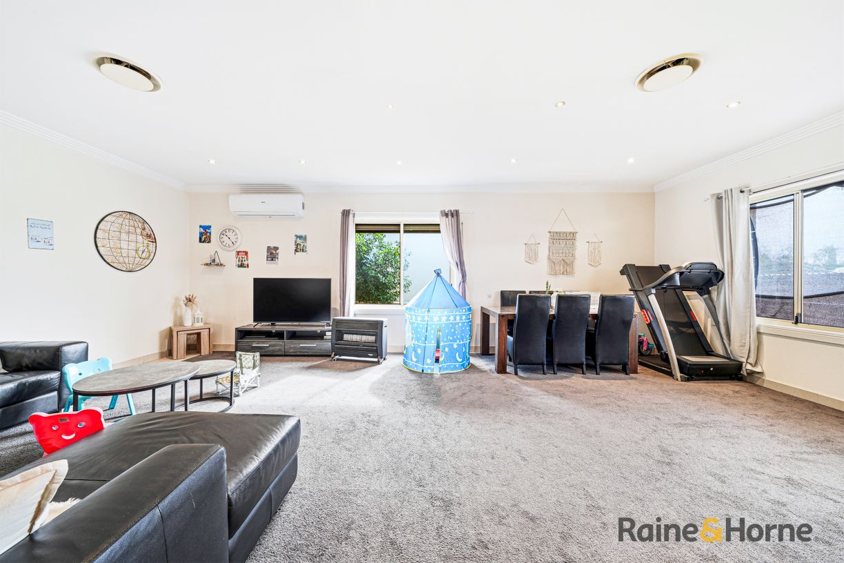 199 Robertson Street — photo 7 of 19
