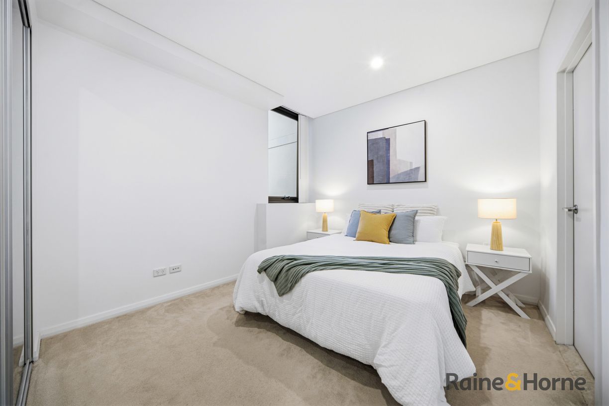 313/10 Carinya Street — photo 8 of 18