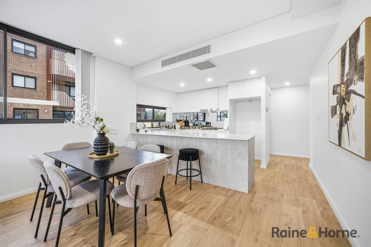 313/10 Carinya Street — photo 6 of 18