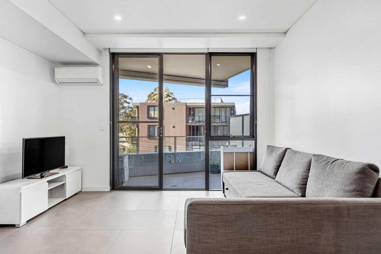 9/117 Bowden Street — photo 2 of 14