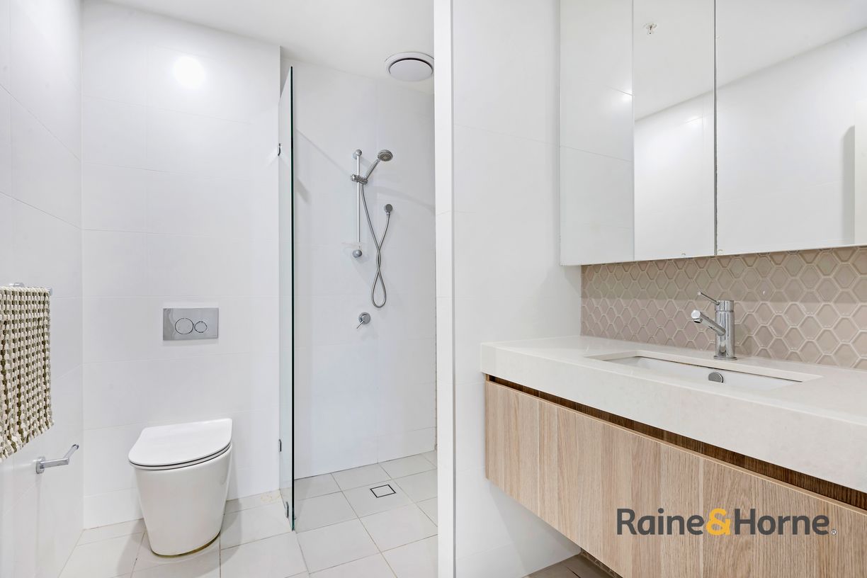 121/2-8 James Street — photo 10 of 11