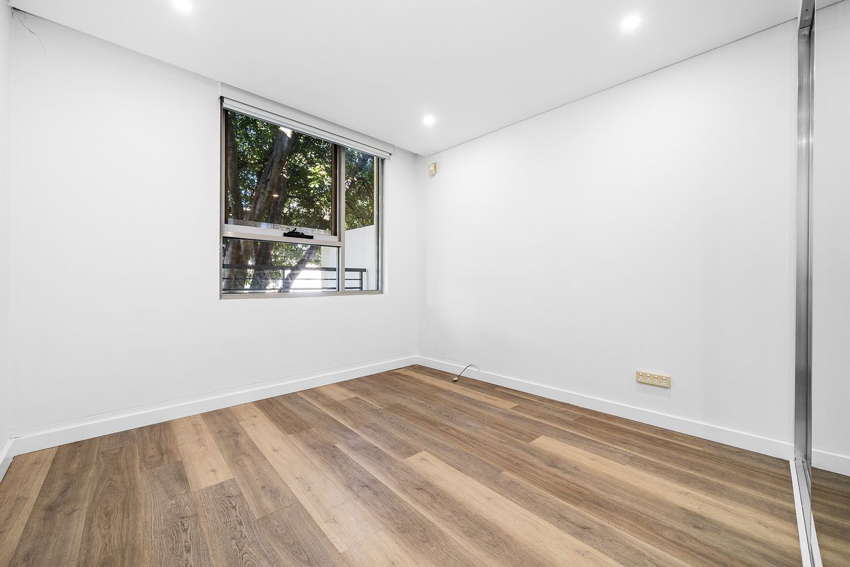 1/5 Sandpiper Crescent — photo 9 of 14
