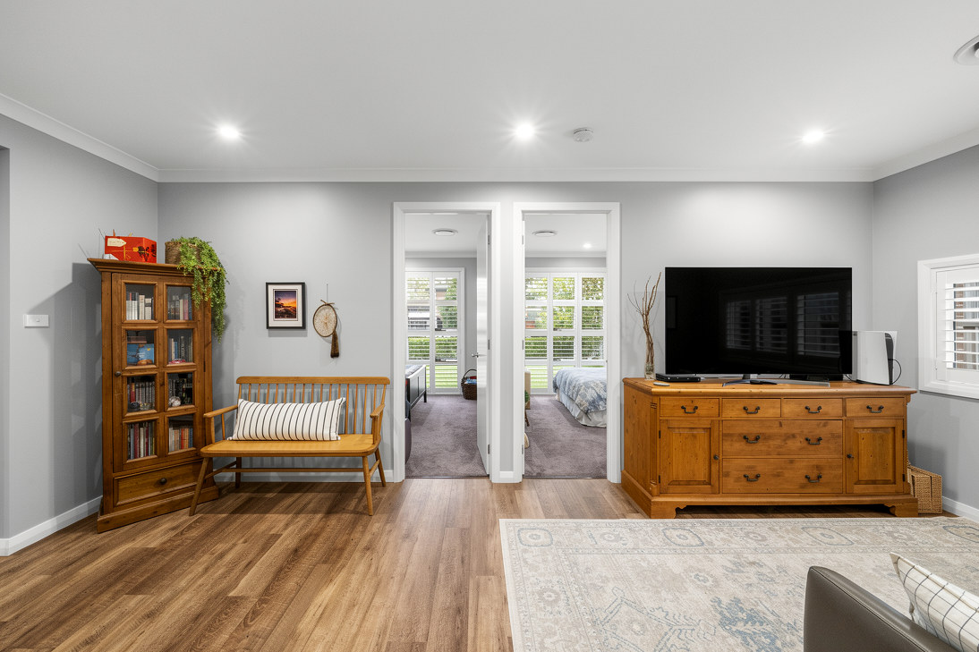 28 Laughton Crescent — photo 19 of 30