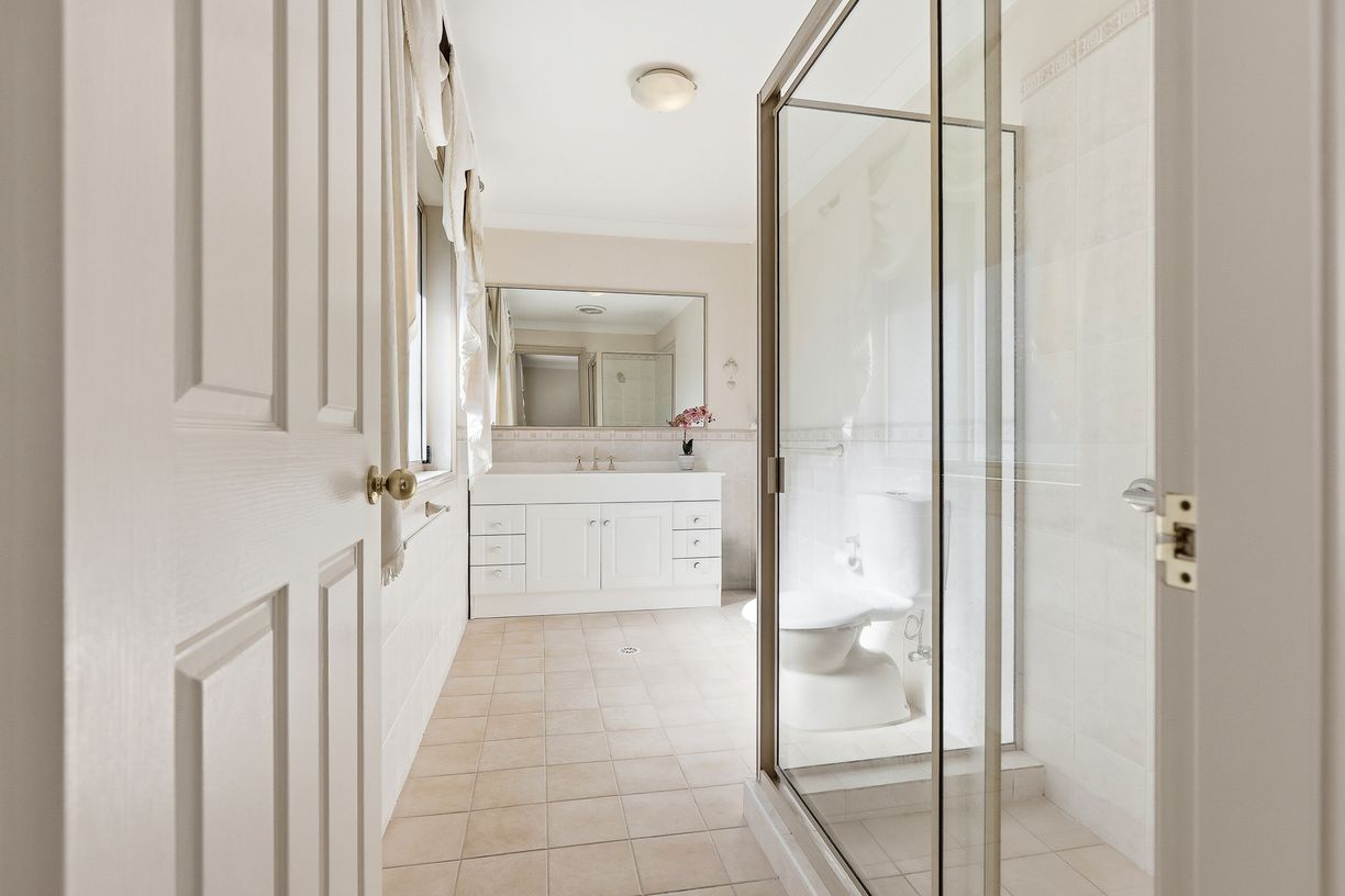 6 Bindaree Place — photo 10 of 24