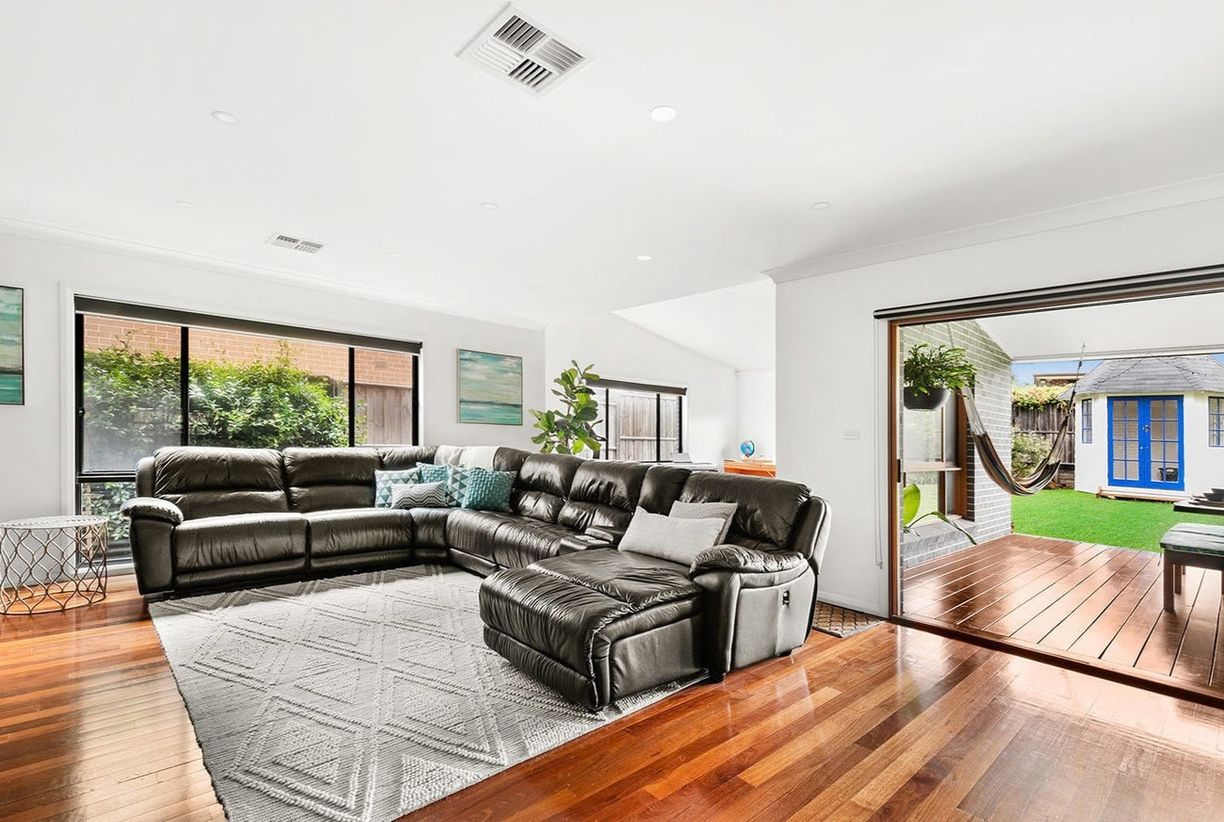 15 Lewis Jones Drive — photo 4 of 20