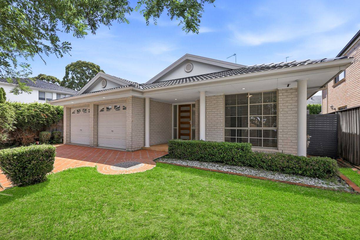 9 Taringa Avenue — photo from Raine & Horne Kellyville