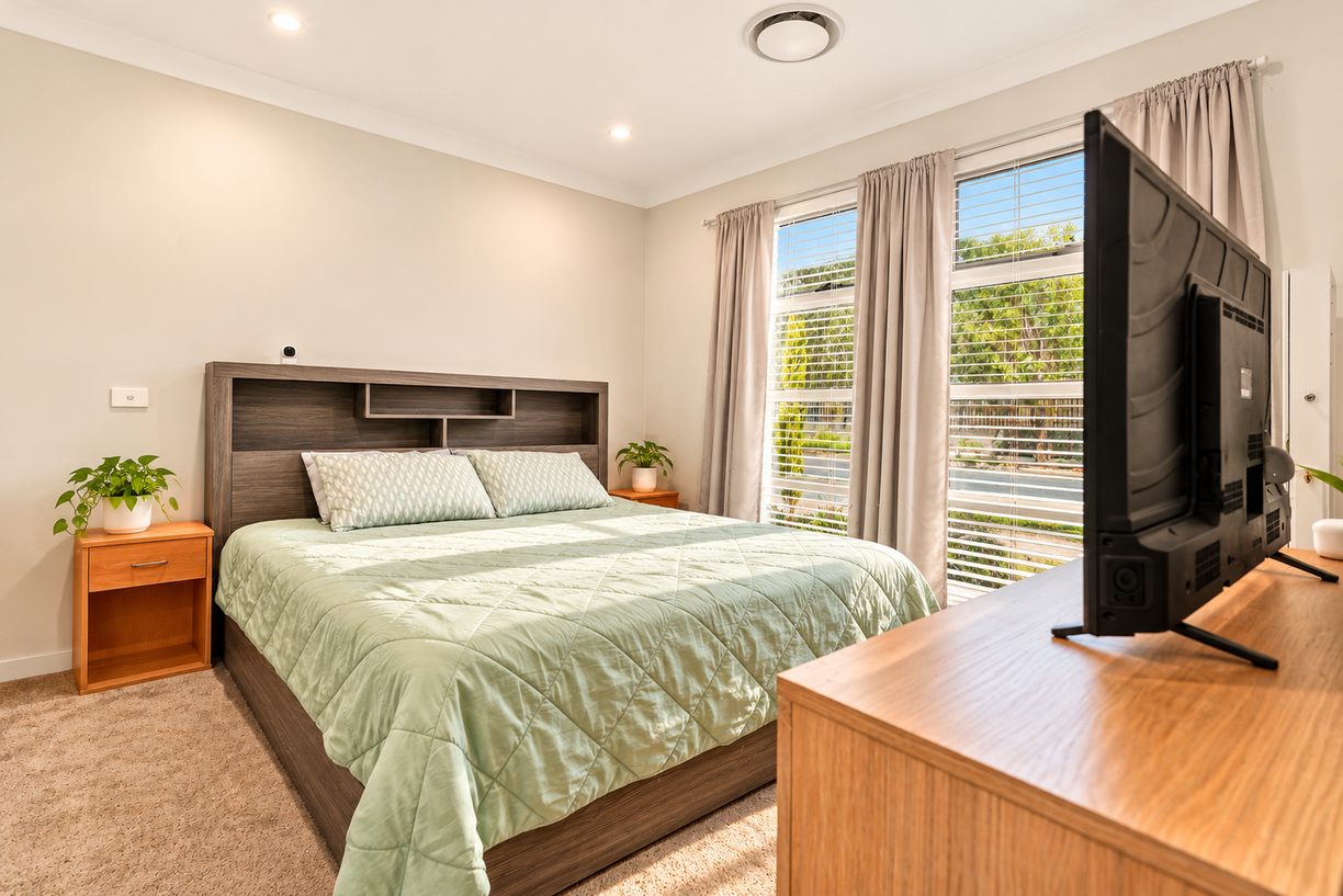 52 Versace Crescent (Melonba) — photo 6 of 10