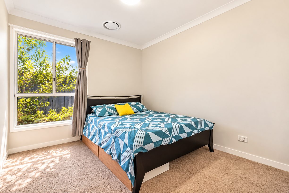 52 Versace Crescent (Melonba) — photo 9 of 10