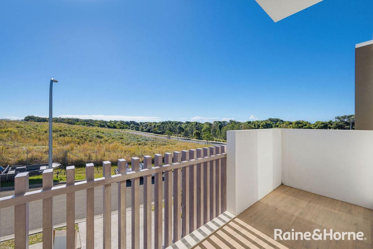 60 Whitewater Terrace — photo 14 of 19
