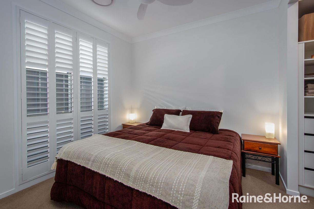 112/10 Citrine way 'Gemlife', Lake Cathie — photo 10 of 30