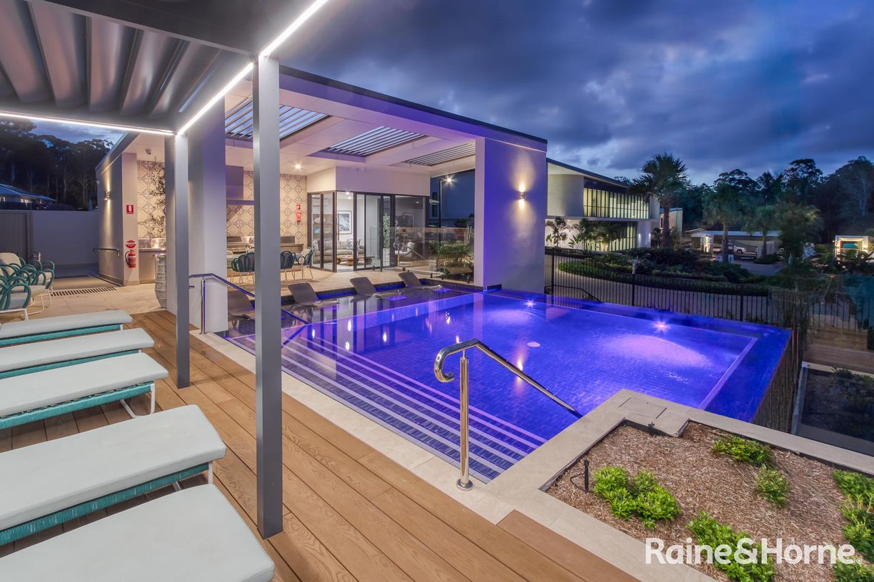112/10 Citrine way 'Gemlife', Lake Cathie — photo 19 of 30