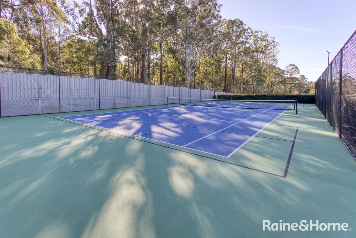 112/10 Citrine way 'Gemlife', Lake Cathie — photo 24 of 30