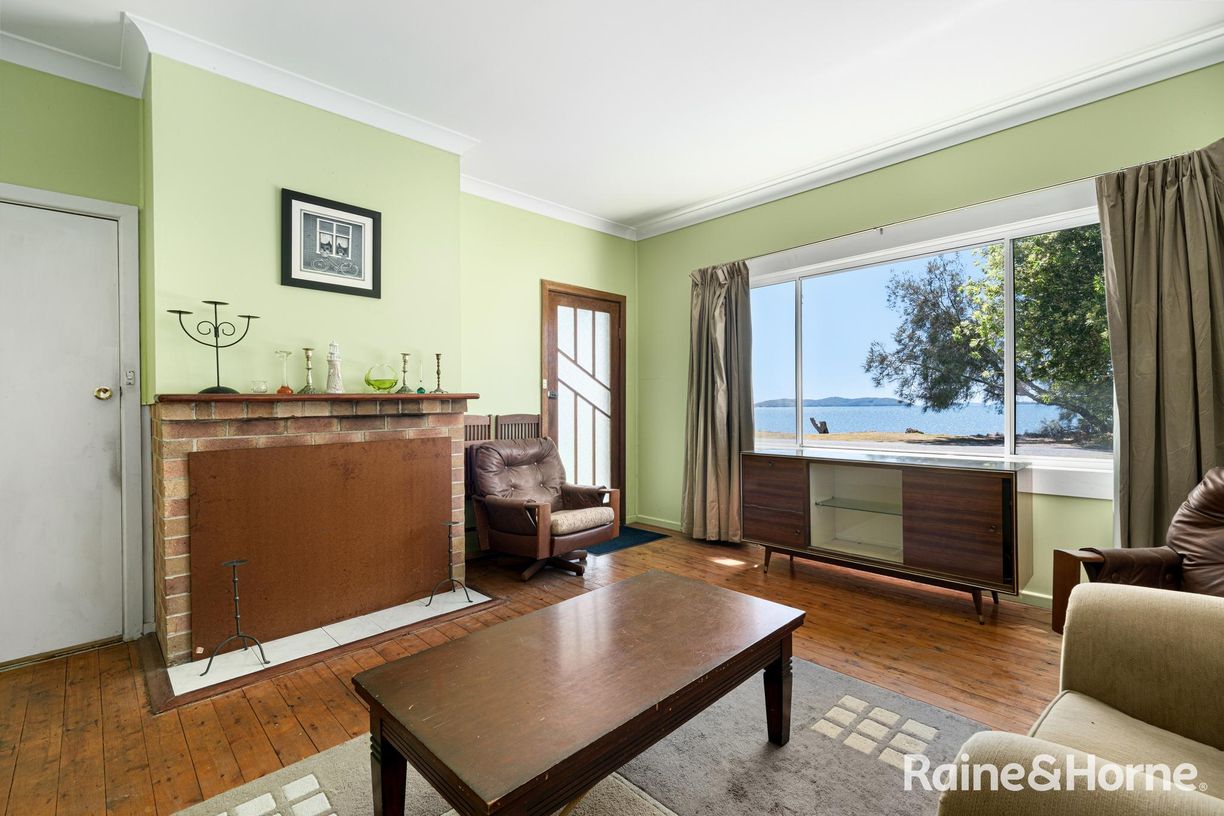 89 Waterfront Road — photo 8 of 15