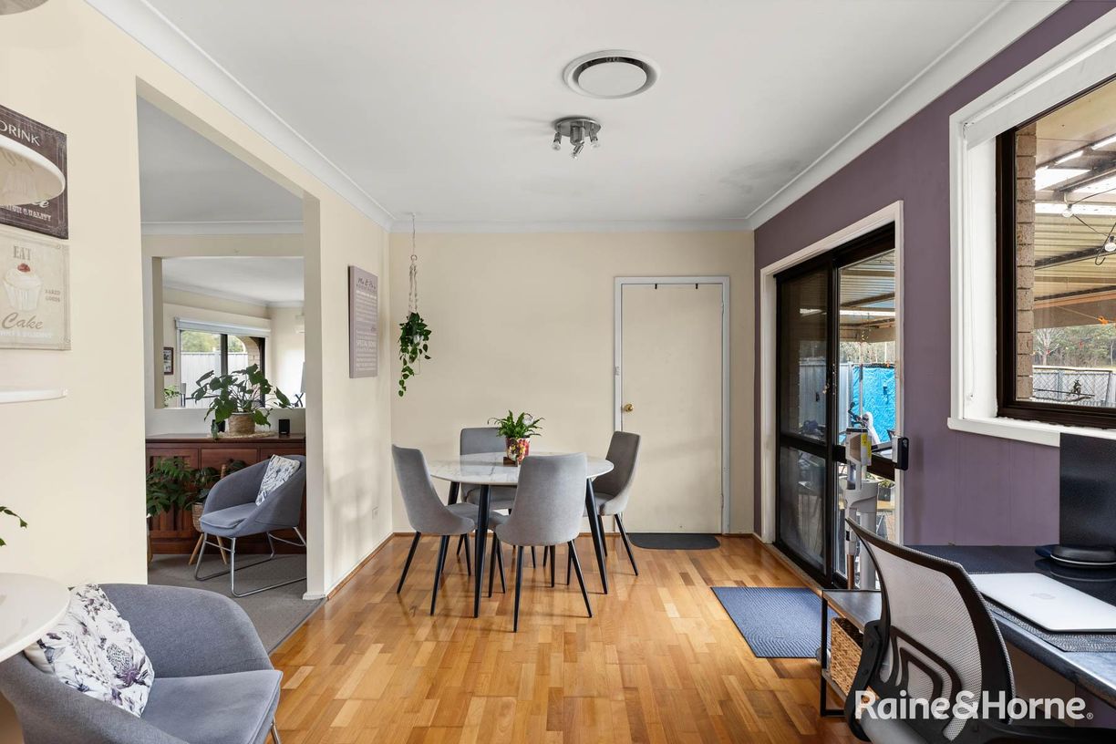 23 Ferodale Road — photo 6 of 22
